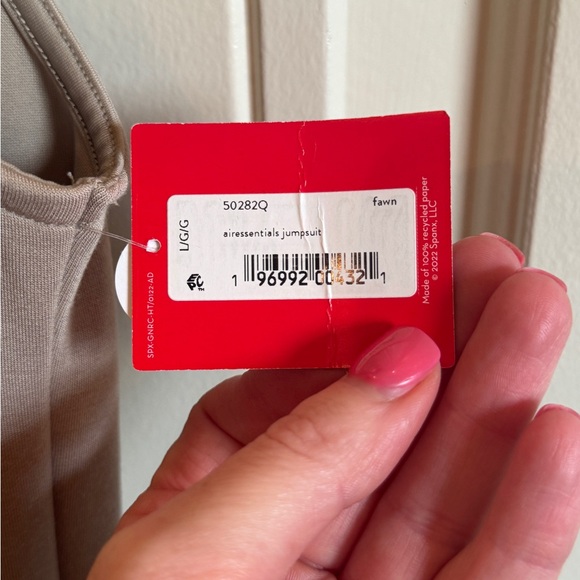 Spanx AirEssentials Sleeveless Jumpsuit - Picture 3 of 5